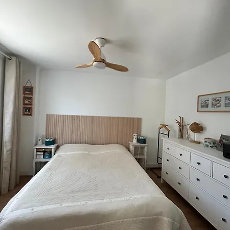 Renovee En 2025, Proche De La - Saint-raphael Casa de Férias *