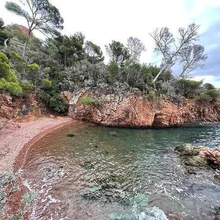 Renovee En 2025, Proche De La - Saint-raphael *